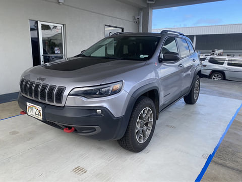 1 image of 2020 Jeep Cherokee Trailhawk