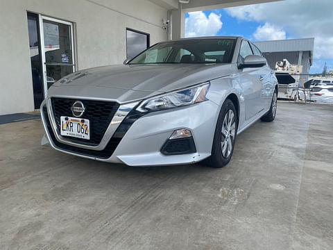 1 image of 2020 Nissan Altima 2.5 S