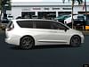 15 thumbnail image of  2024 Chrysler Pacifica