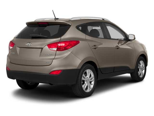 2 thumbnail image of  2013 Hyundai Tucson GLS