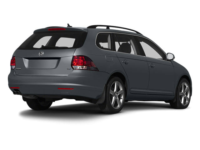 2 thumbnail image of  2013 Volkswagen Jetta S