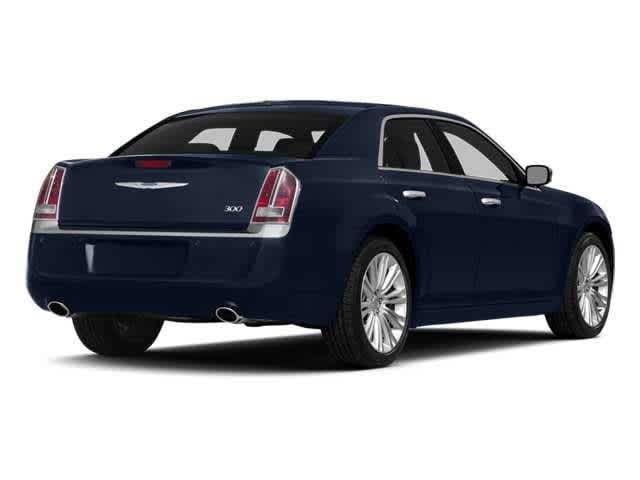 2 thumbnail image of  2014 Chrysler 300