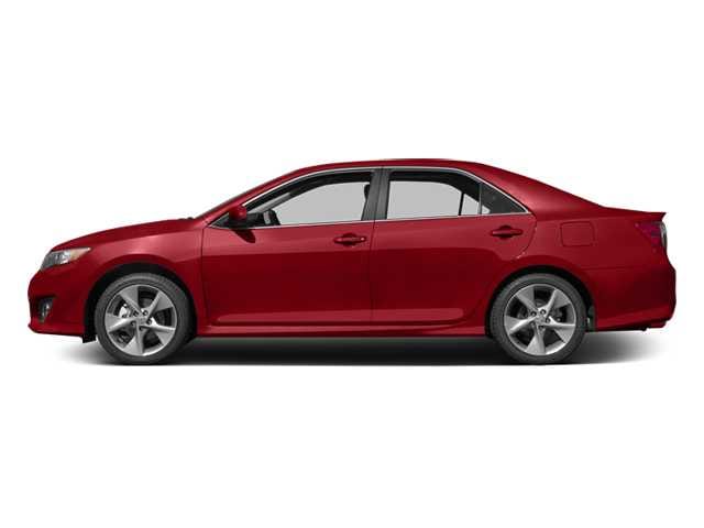 3 thumbnail image of  2014 Toyota Camry SE