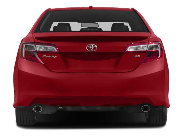 5 thumbnail image of  2014 Toyota Camry SE