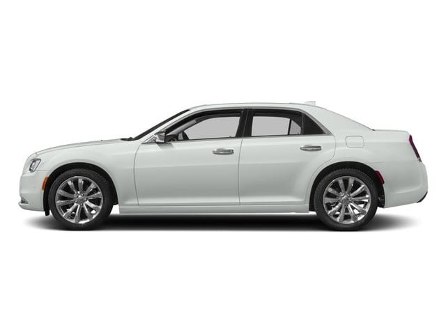 6 thumbnail image of  2016 Chrysler 300 300C