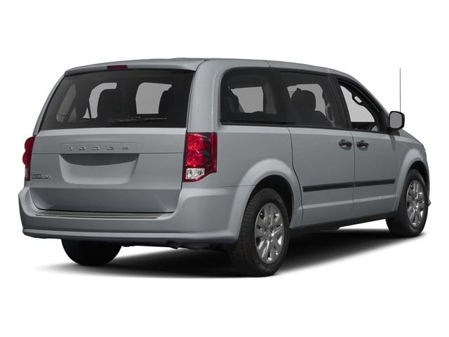 2 thumbnail image of  2016 Dodge Grand Caravan SE