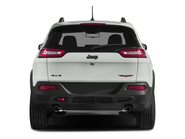 5 thumbnail image of  2017 Jeep Cherokee Trailhawk