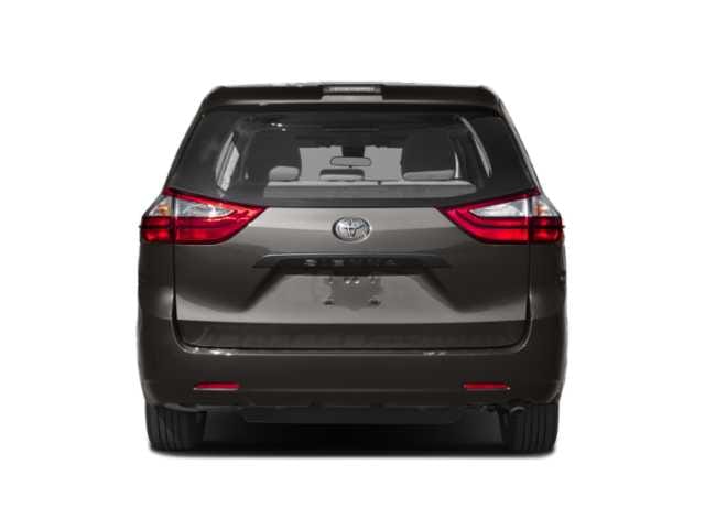 5 thumbnail image of  2018 Toyota Sienna LE Mobility