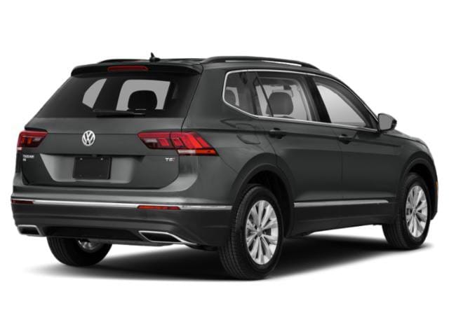 5 thumbnail image of  2019 Volkswagen Tiguan S