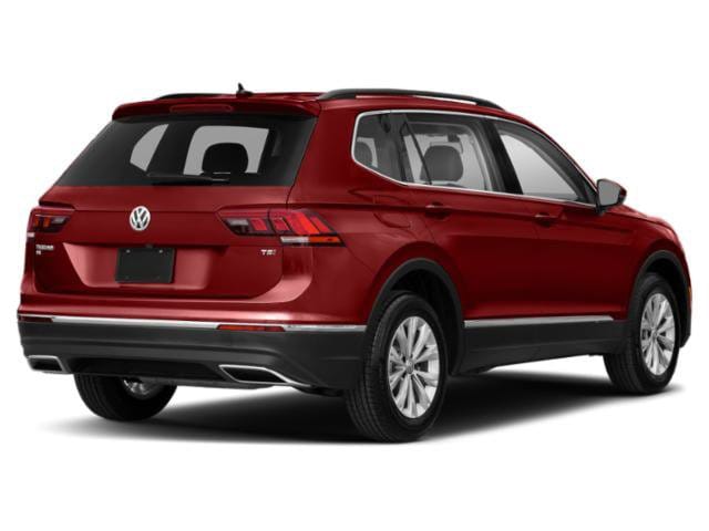 2 thumbnail image of  2019 Volkswagen Tiguan S