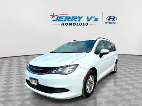 1 image of 2021 Chrysler Voyager LXI