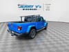 8 thumbnail image of  2021 Jeep Gladiator Overland