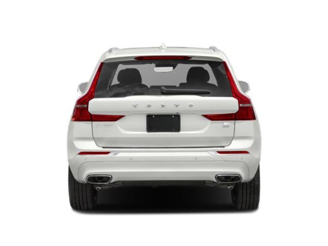 5 thumbnail image of  2021 Volvo XC60 Inscription