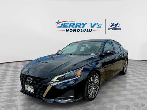 1 image of 2023 Nissan Altima 2.5 SL