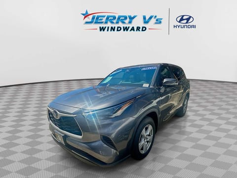 1 image of 2023 Toyota Highlander L