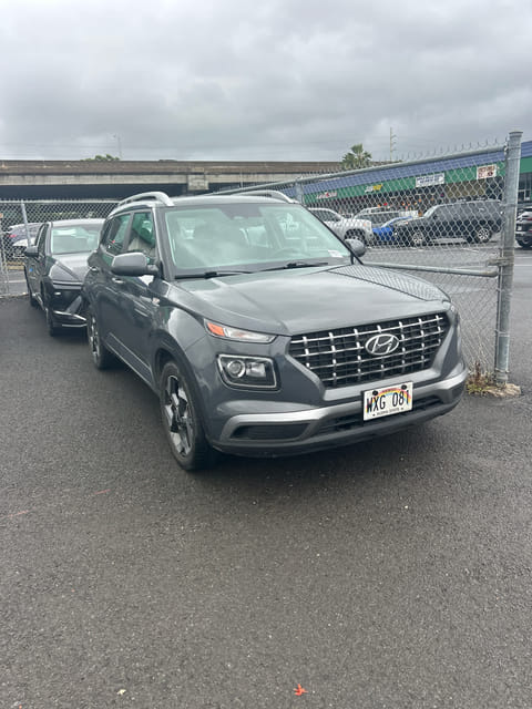 1 image of 2024 Hyundai Venue SEL
