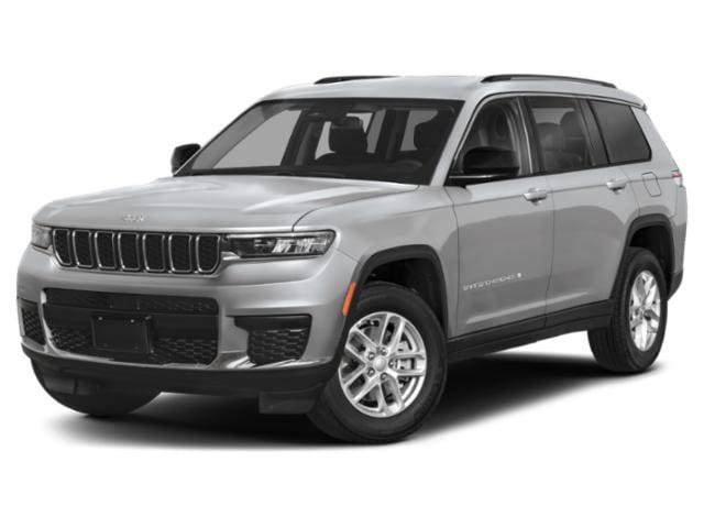 4 thumbnail image of  2024 Jeep Grand Cherokee L Altitude