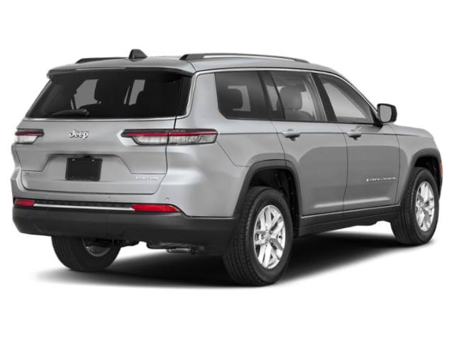 2 thumbnail image of  2024 Jeep Grand Cherokee L Altitude