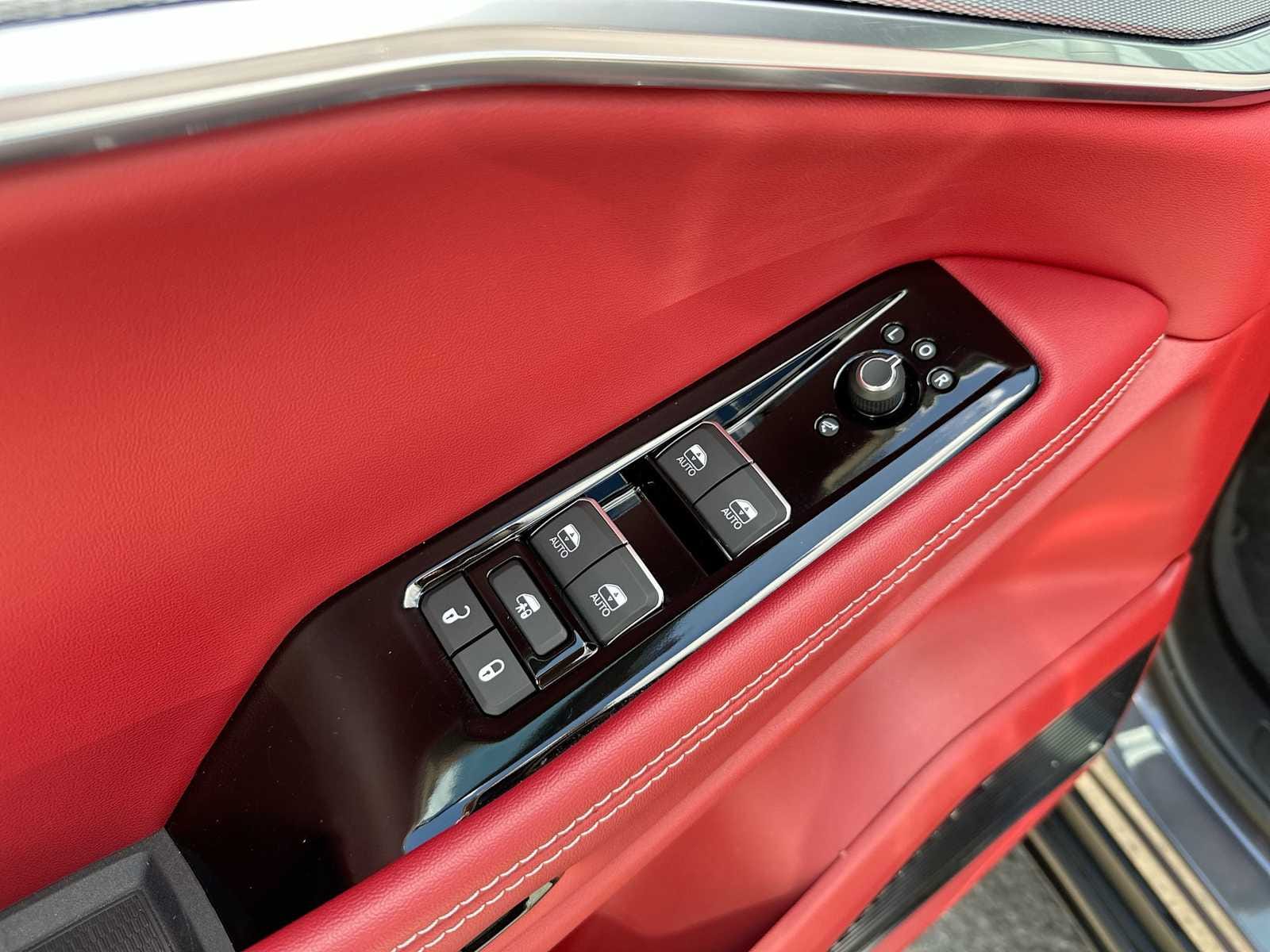 2024 Jeep Wagoneer S Launch Edition - Photo 15