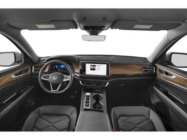 8 thumbnail image of  2024 Volkswagen Atlas 2.0T SE w/Technology