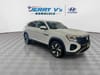 2 thumbnail image of  2024 Volkswagen Atlas Cross Sport 2.0T SE w/Technology