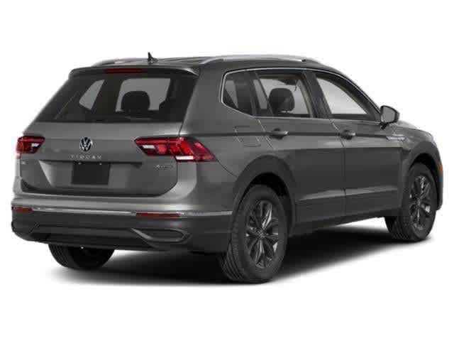 2 thumbnail image of  2024 Volkswagen Tiguan SE