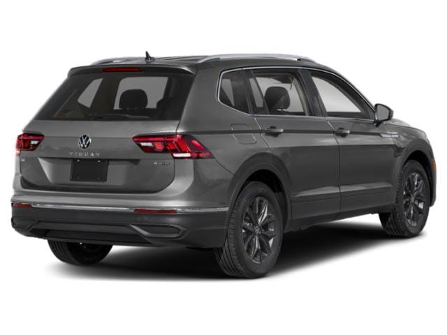 2 thumbnail image of  2024 Volkswagen Tiguan SE