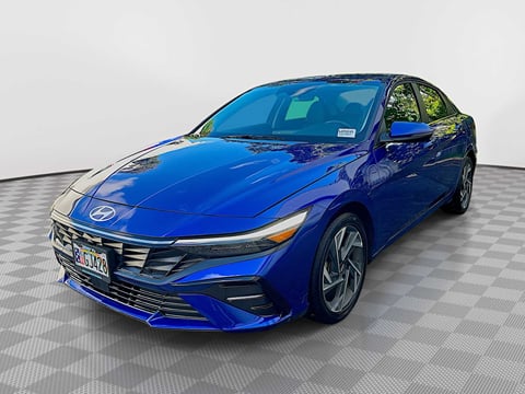 1 image of 2025 Hyundai Elantra Hybrid Limited