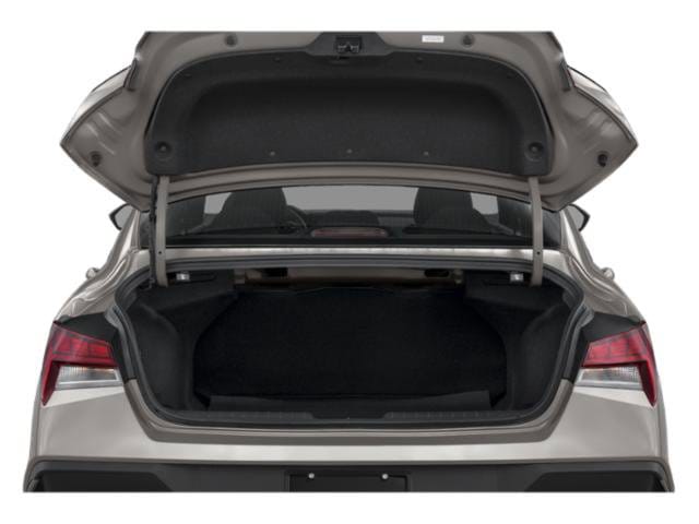 13 thumbnail image of  2025 Hyundai Elantra Hybrid SEL Sport