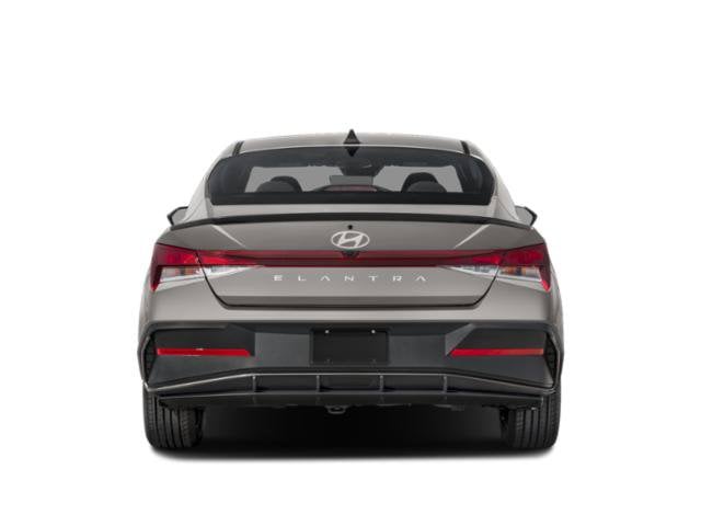 8 thumbnail image of  2025 Hyundai Elantra SEL Sport