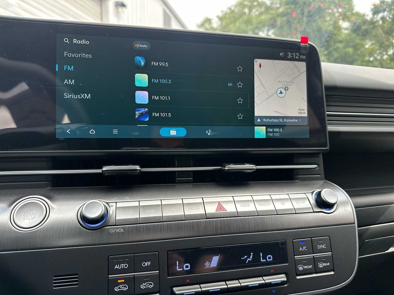 2025 Hyundai Kona SEL Convenience - Photo 12
