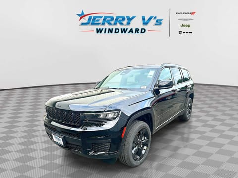 1 image of 2025 Jeep Grand Cherokee L Laredo