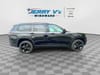 9 thumbnail image of  2025 Jeep Grand Cherokee L Laredo