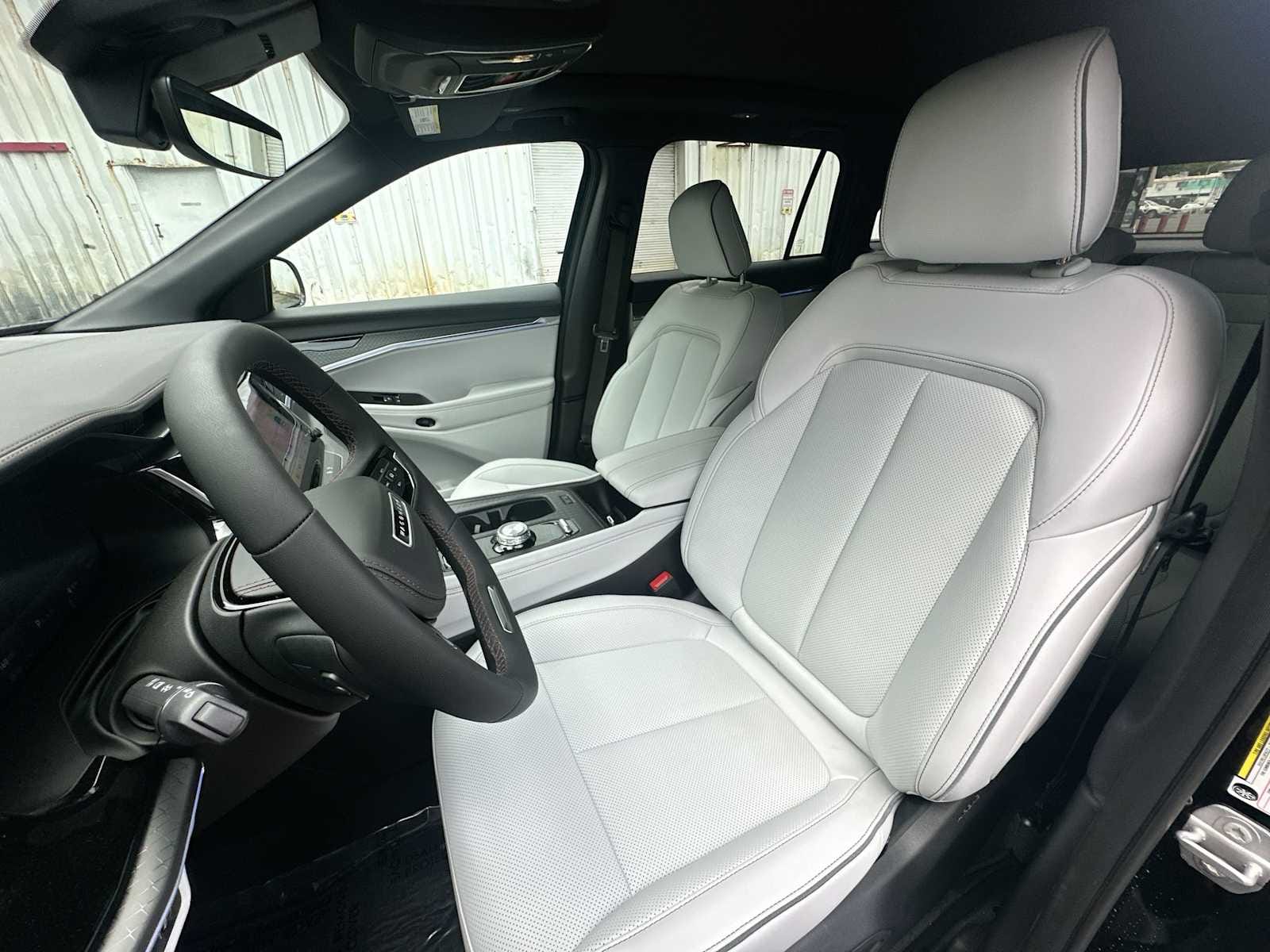 2025 Jeep Wagoneer S Limited - Photo 13