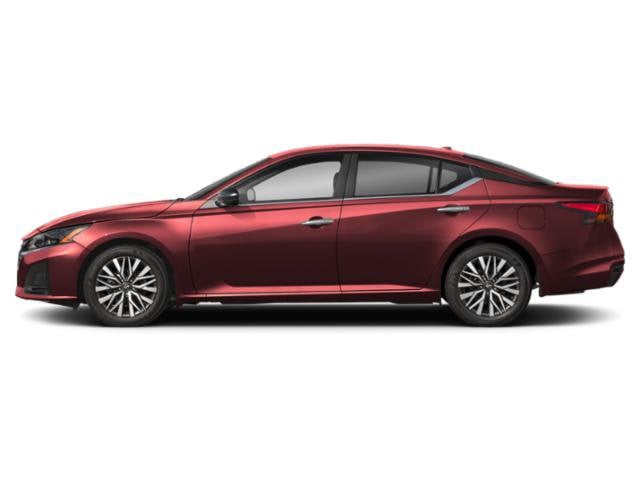 3 thumbnail image of  2025 Nissan Altima SV