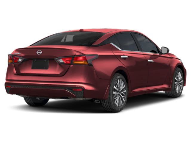 2 thumbnail image of  2025 Nissan Altima SV