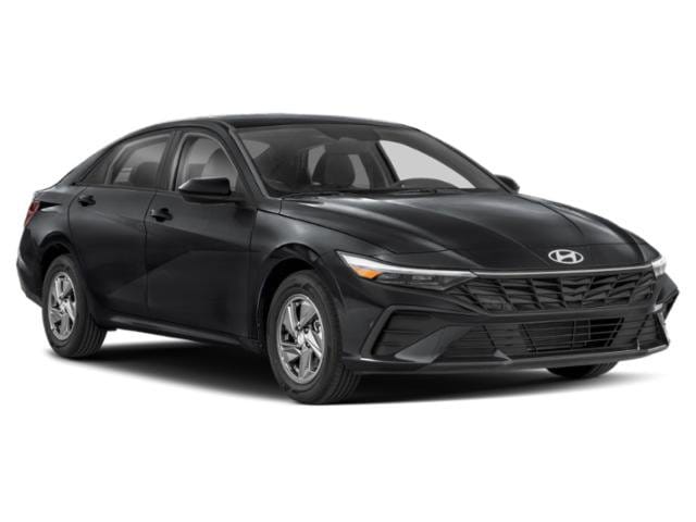 9 thumbnail image of  2026 Hyundai Elantra SE