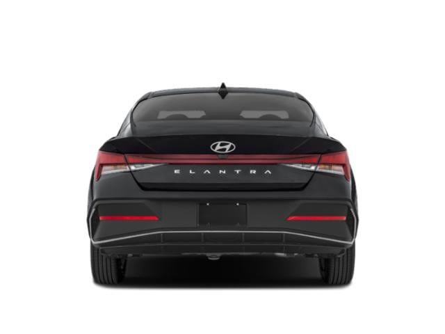 8 thumbnail image of  2026 Hyundai Elantra SE