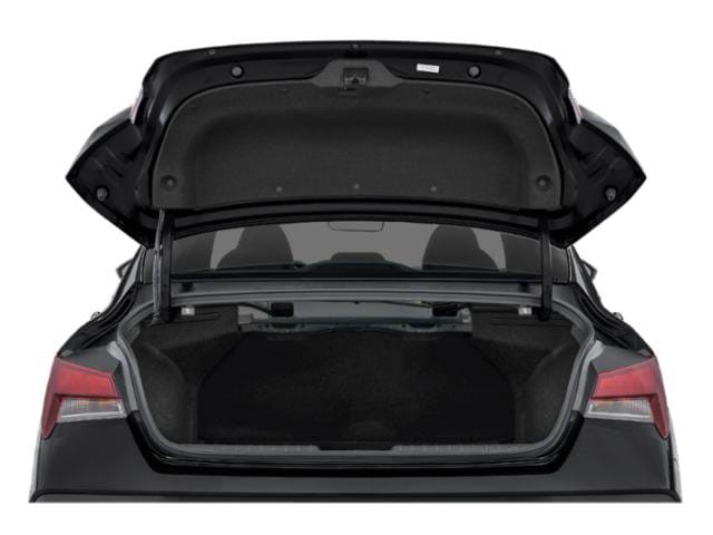 14 thumbnail image of  2026 Hyundai Elantra SE