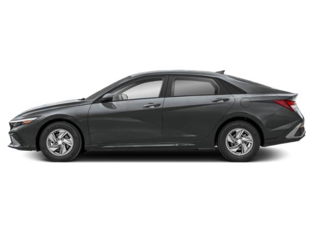 3 thumbnail image of  2026 Hyundai Elantra SE
