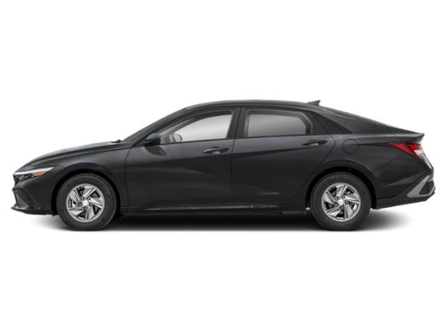 6 thumbnail image of  2026 Hyundai Elantra SE