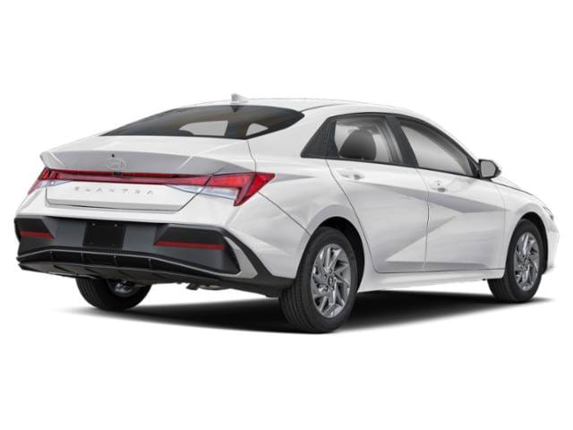 2 thumbnail image of  2026 Hyundai Elantra SEL Sport Premium
