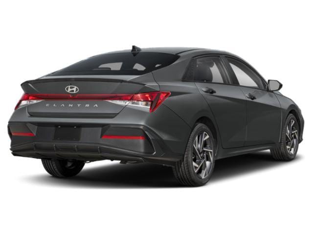 2 thumbnail image of  2026 Hyundai Elantra SEL Sport