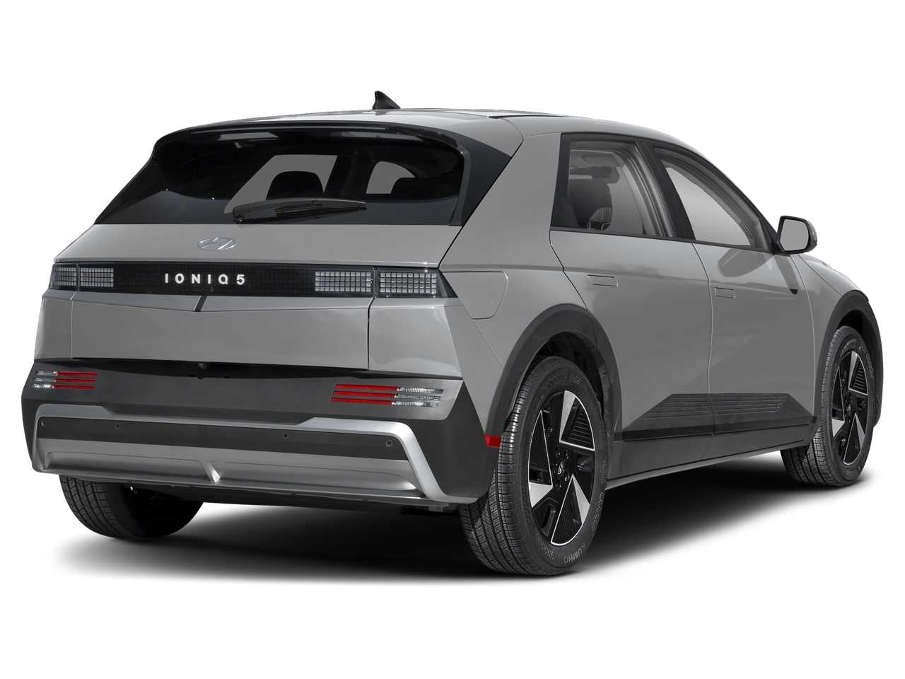 2 thumbnail image of  2026 Hyundai IONIQ 5 SE