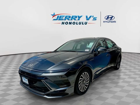 1 image of 2026 Hyundai Sonata Hybrid Limited
