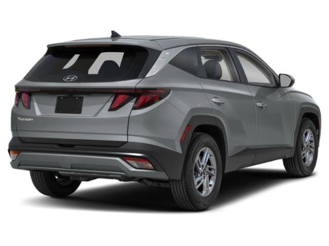 2 thumbnail image of  2026 Hyundai Tucson SE