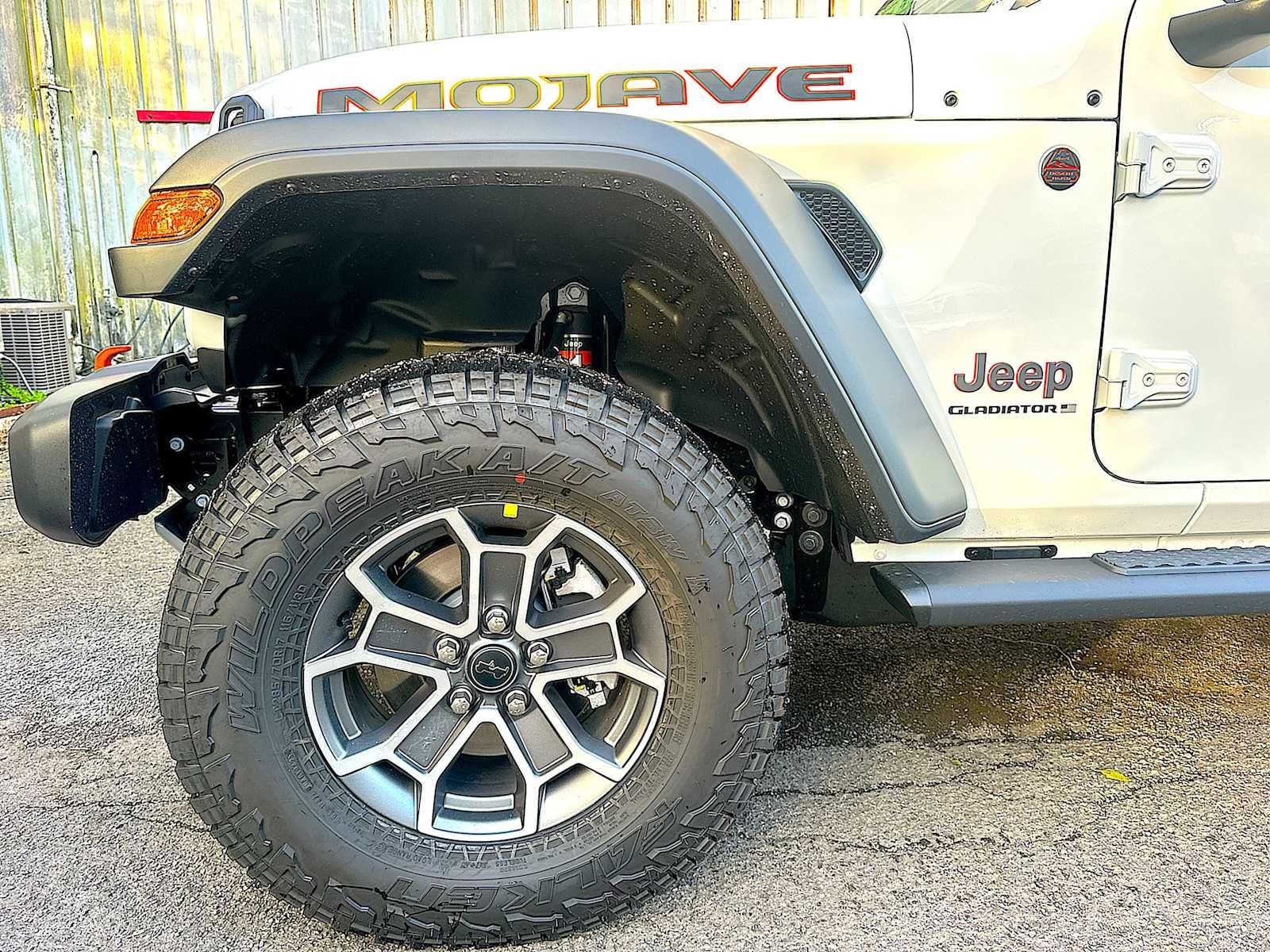 2026 Jeep Gladiator Mojave - Photo 18
