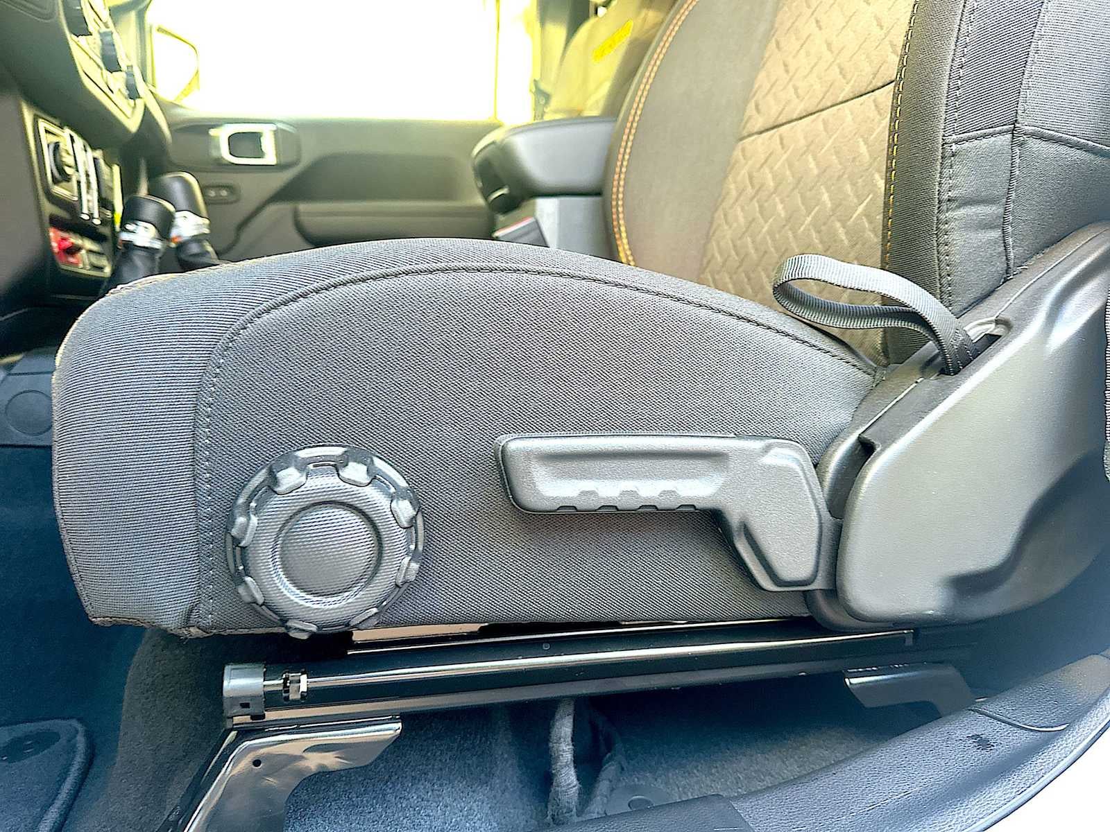 2026 Jeep Gladiator Mojave - Photo 14