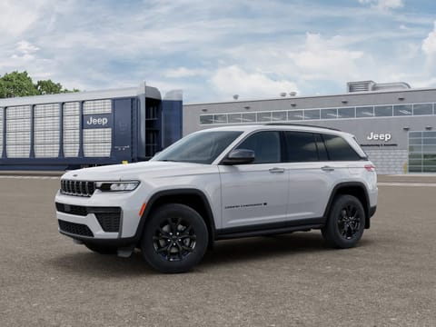1 image of 2026 Jeep Grand Cherokee Laredo Altitude