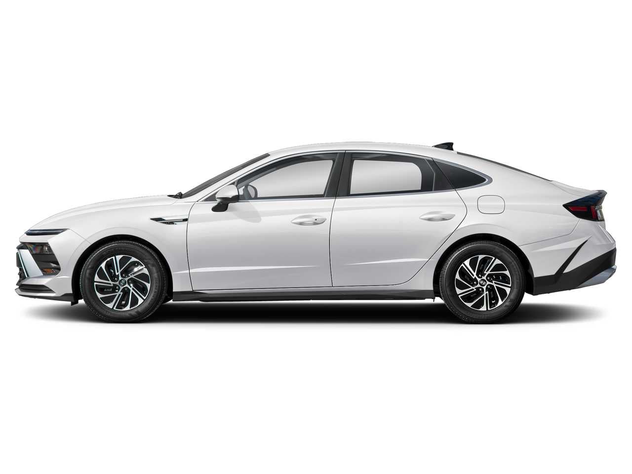 3 thumbnail image of  2027 Hyundai Sonata Hybrid Blue